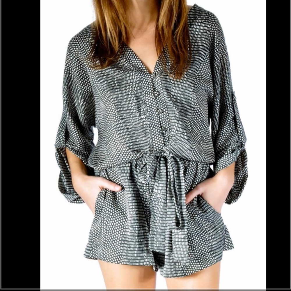 BCBGENERATION Printed Romper with Tie Belt