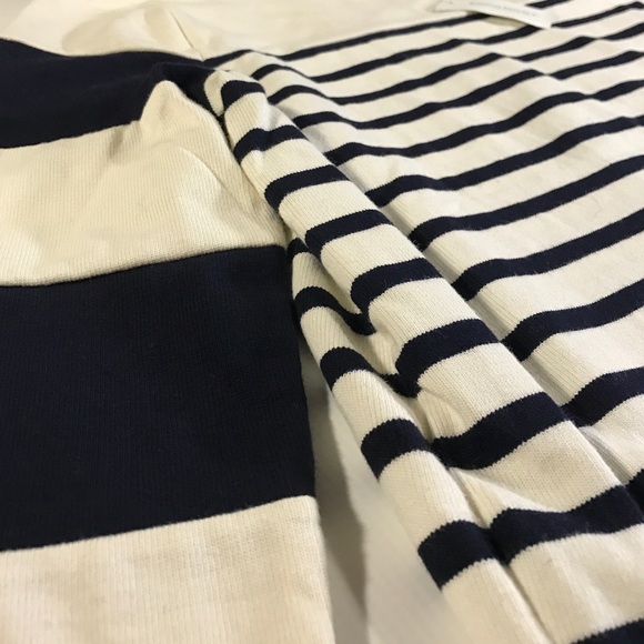 Banana Republic Tops - Banana Republic Navy White Striped Cotton Pullover Banana Republic Tops - Banana Republic Navy White Striped Cotton Pullover