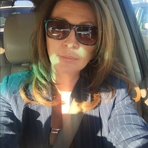 Meet your Posher, Roberta