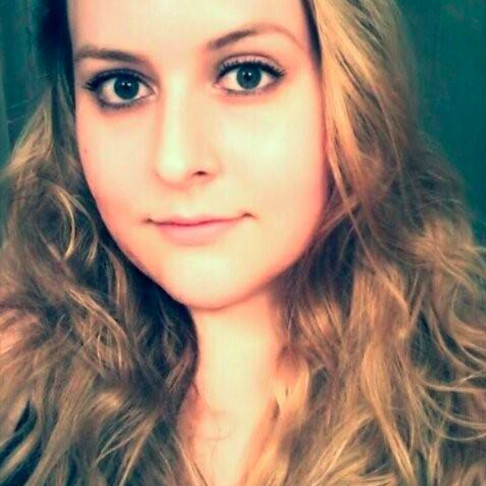 Meet your Posher, Lucy