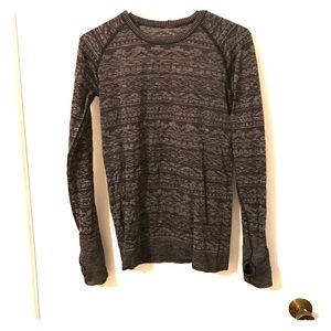 Rest less pullover lululemon size 8