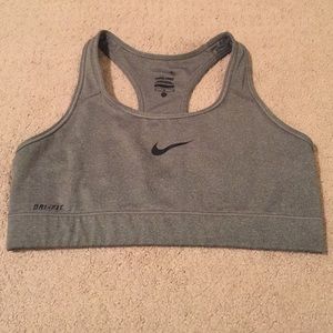 Nike Pro Sports Bra