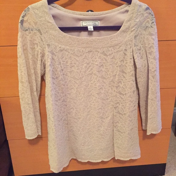 Simonton taupe lace blouse - Picture 2 of 4