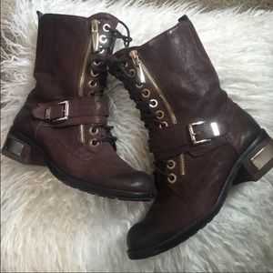 7.5 women's Vince Camuto WILA boots /booties