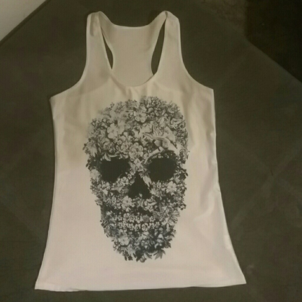 Silky skull tank