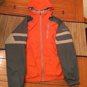 Columbia windbreaker jacket youth 18-20 (XL)