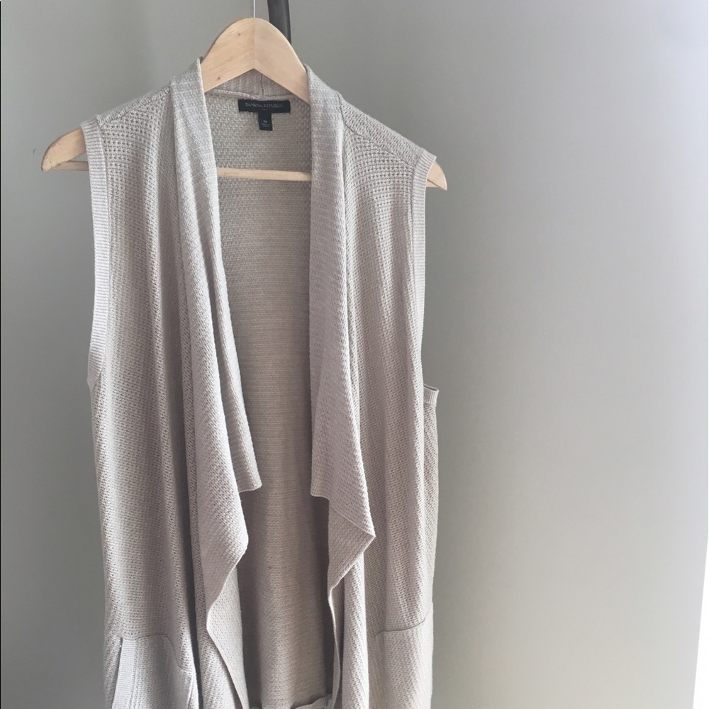 Banana Republic Sleeveless waterfall sweater
