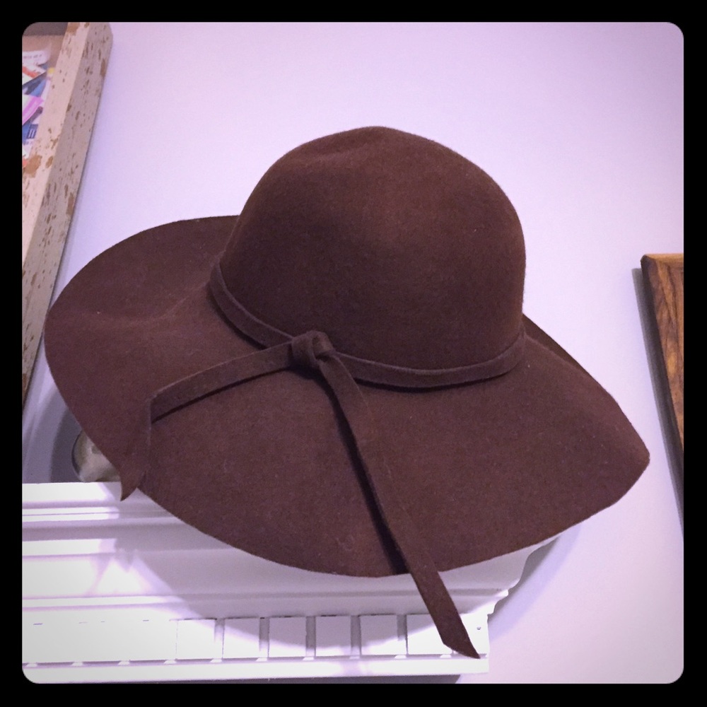 Chocolate brown wool hat