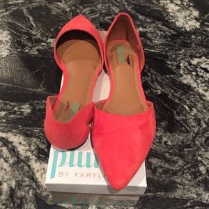 Coral Plume pointed toe slip on