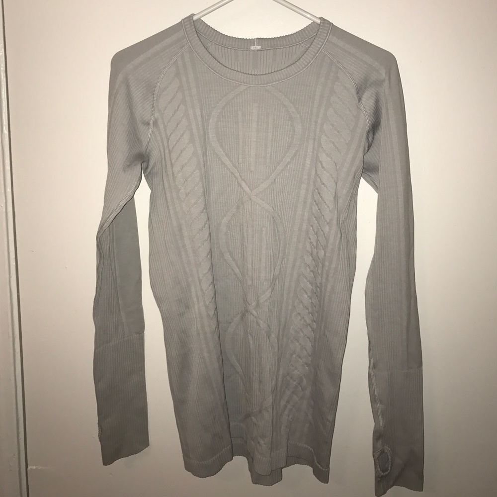 Rest less lululemon pullover size 8