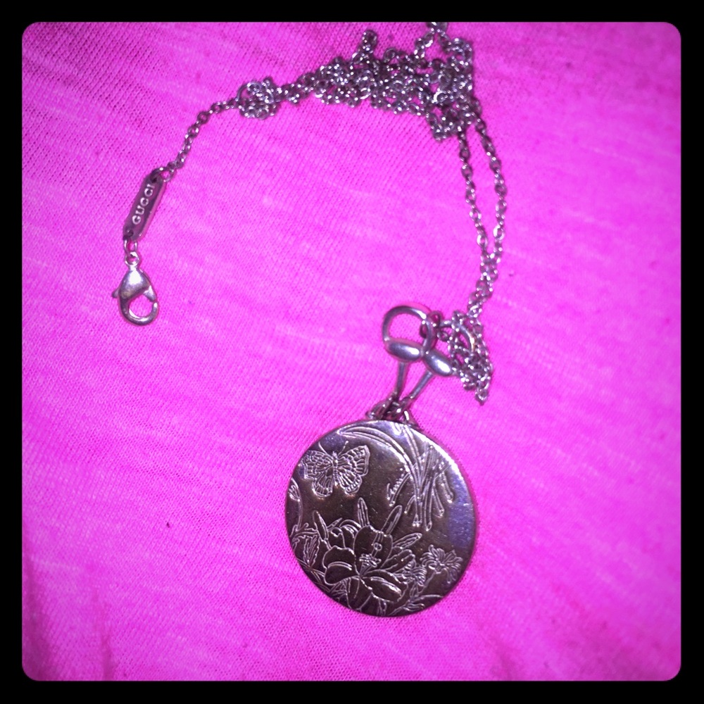 Gucci Flora necklace