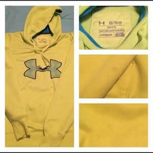 Lime 🍋 green/yellow color!