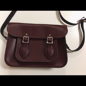 13 inch Cambridge satchel with magnetic closure