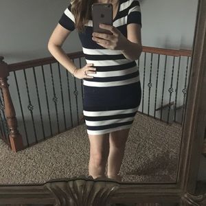 Size M short dress