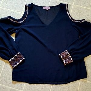 Cold shoulder top