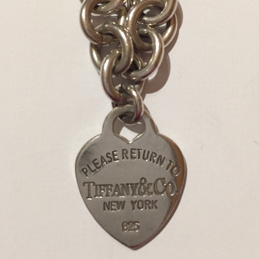 TIFFANY & CO - HEART TAG NECKLACE