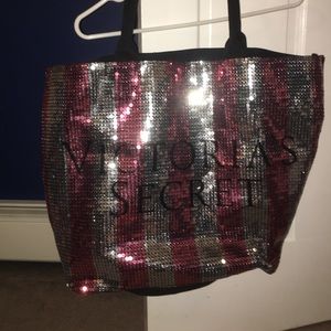 Victoria Secret tote!