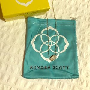 Kendra Scott Elisa pendent