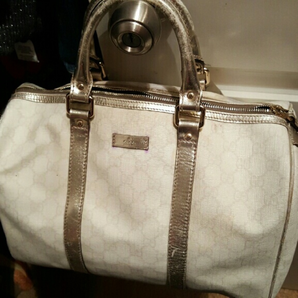 SOLD !!!!Authentic Gucci Boston metallic bag