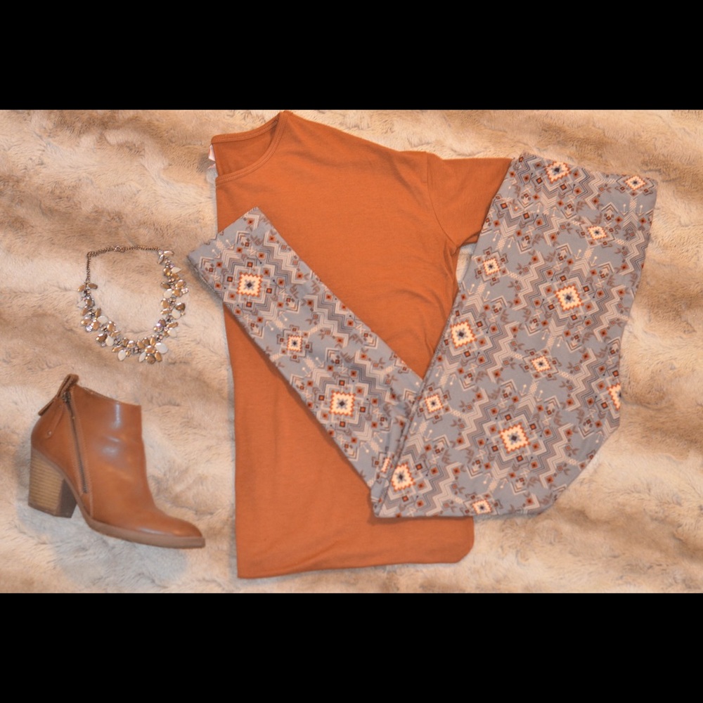 Lularoe TC Leggings Grey Aztec Arrow Print