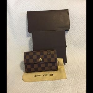 Louis Vuitton Alexandra Wallet