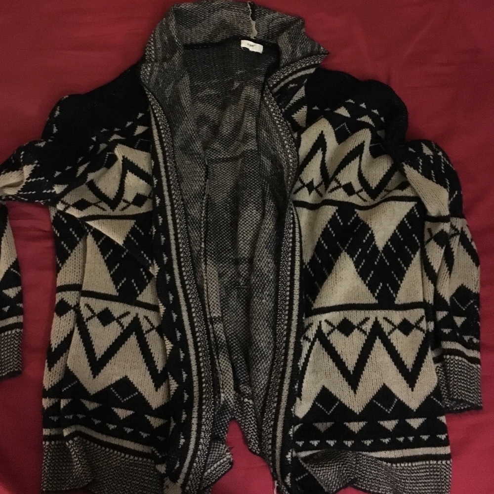 Oversized cardigan/sweater