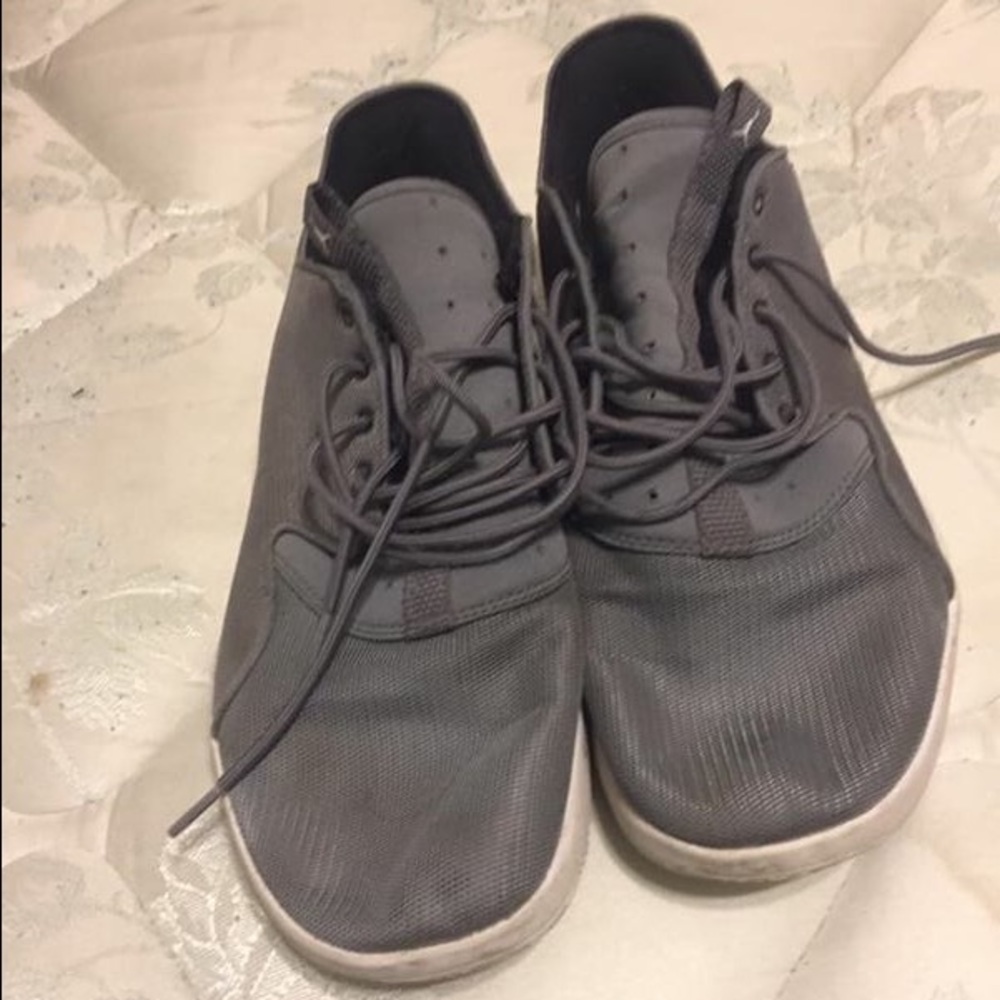 Jordan eclipse - Picture 2 of 4