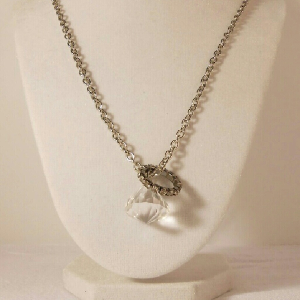 The Della Handcrafted