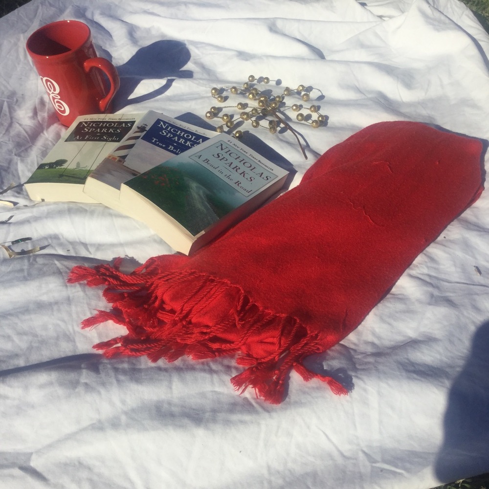 Nicholas Sparks soft cover chapter books