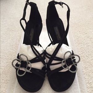 Louis Vuitton Heels with Crystal Flower size 35