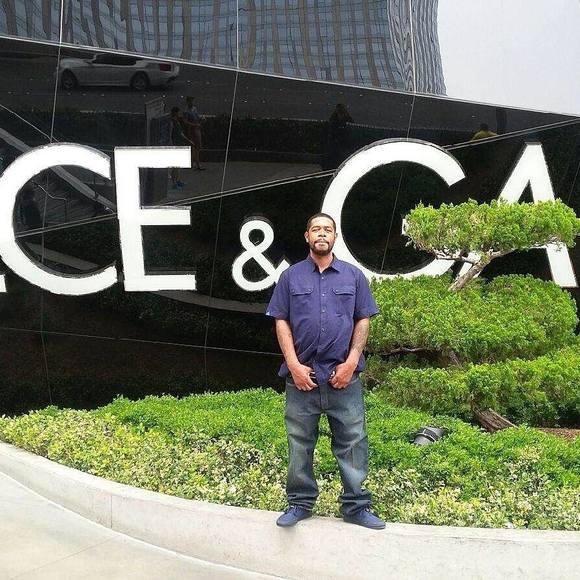 Meet your Posher, Quinashea - Picture 1 of 1