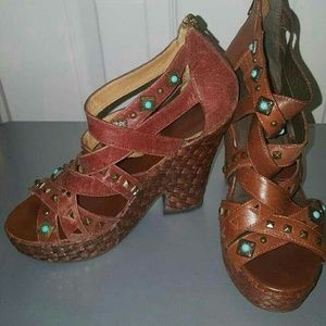 $5 TODAY SATURDAY ONLY  Brown Shoes