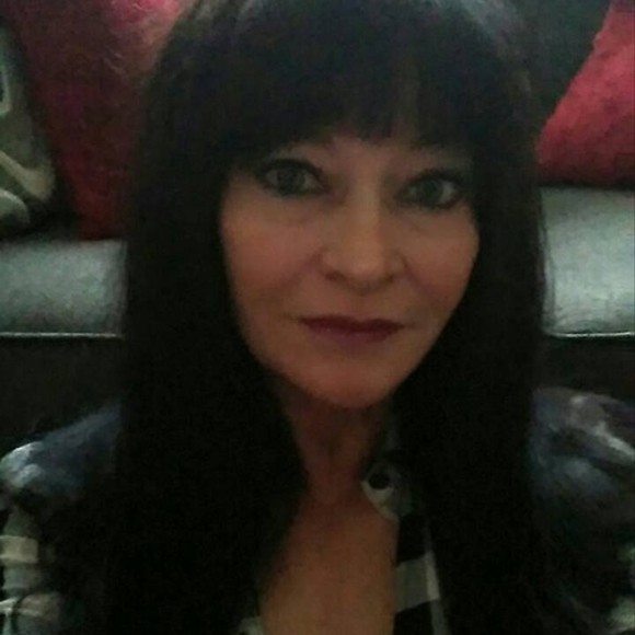 Meet your Posher, Athena - Picture 1 of 1