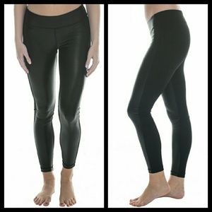 NWT 90 Degree leather front leggings, size Small