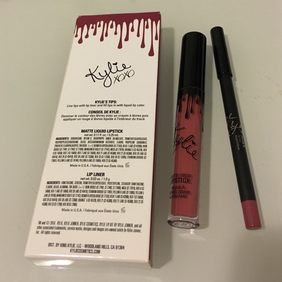Kylie Matte Liquid Lipstick & Lip Liner - Picture 2 of 4