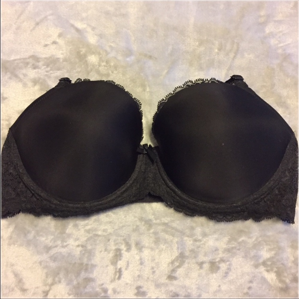 SOLD Victoria Secret Demi dream angels 34DD
