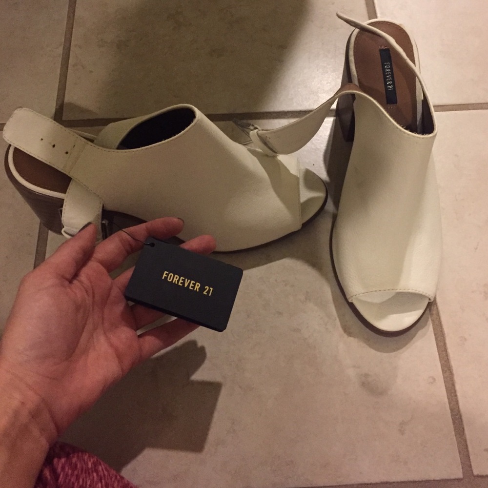 Forever 21 White Heeled Mules