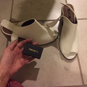 Forever 21 White Heeled Mules