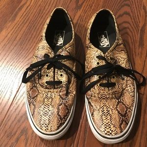 Men's Size 10.5 Snakeskin Vans