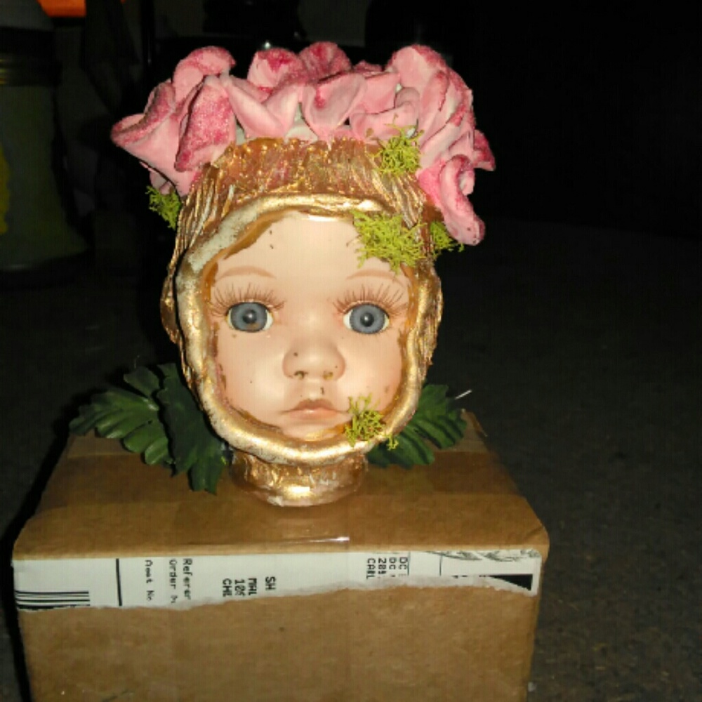 Golden flower fairy planter!