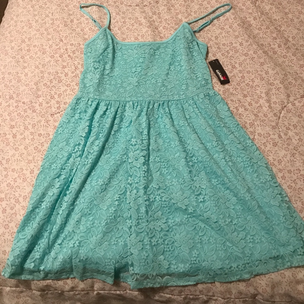 Garage dress