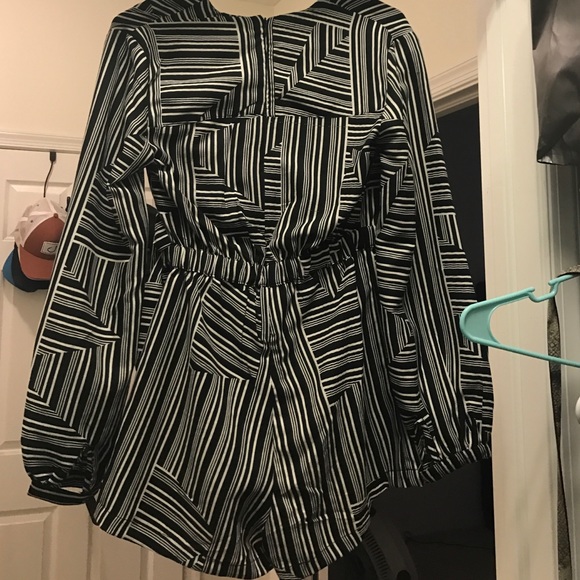 Black and white striped romper - Picture 2 of 3