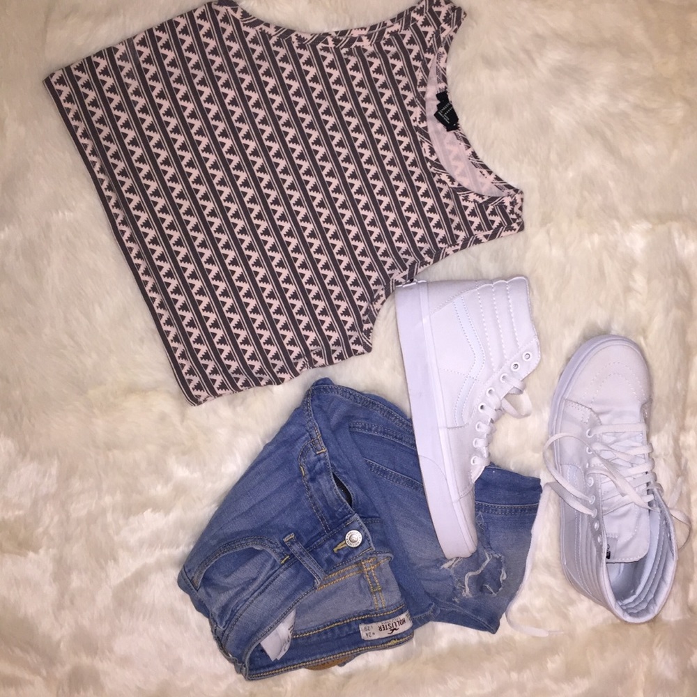 Cute crop top