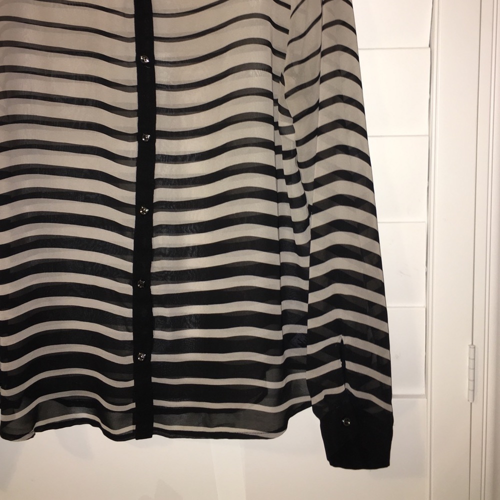 Striped blouse - Picture 3 of 4