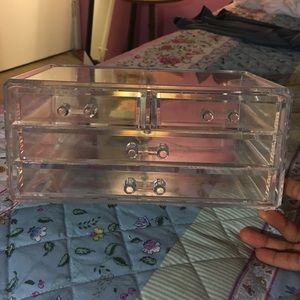 Clear makeup organizer
