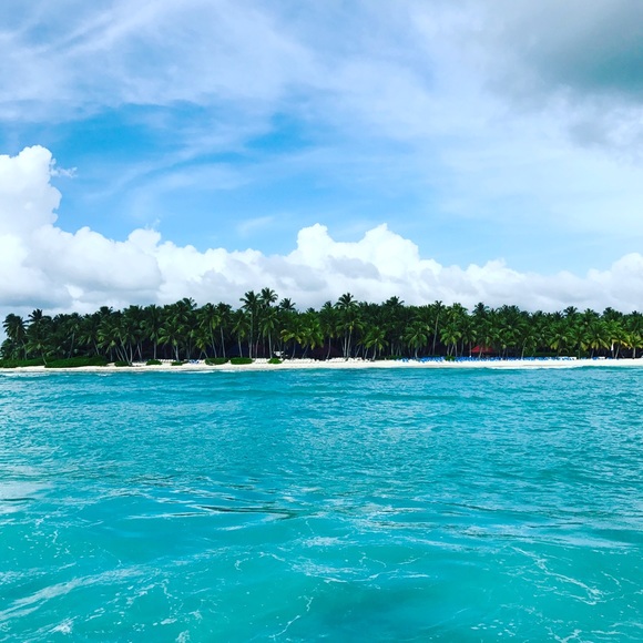 Meet your Posher, Kaitlin - Picture 1 of 1