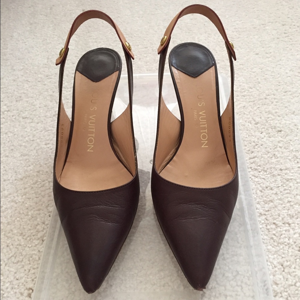 Louis Vuitton Pointy Toe Heels size 35