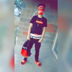 Meet your Posher, Adrian