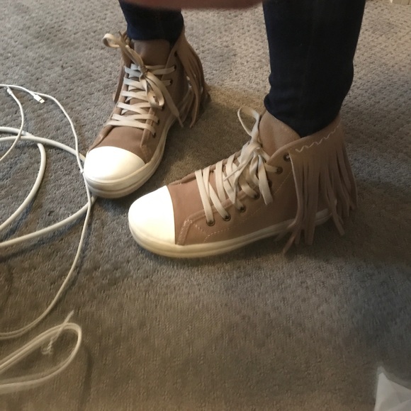 LF FRINGE SNEAKERS NWOT HIGH TOPS - Picture 4 of 4