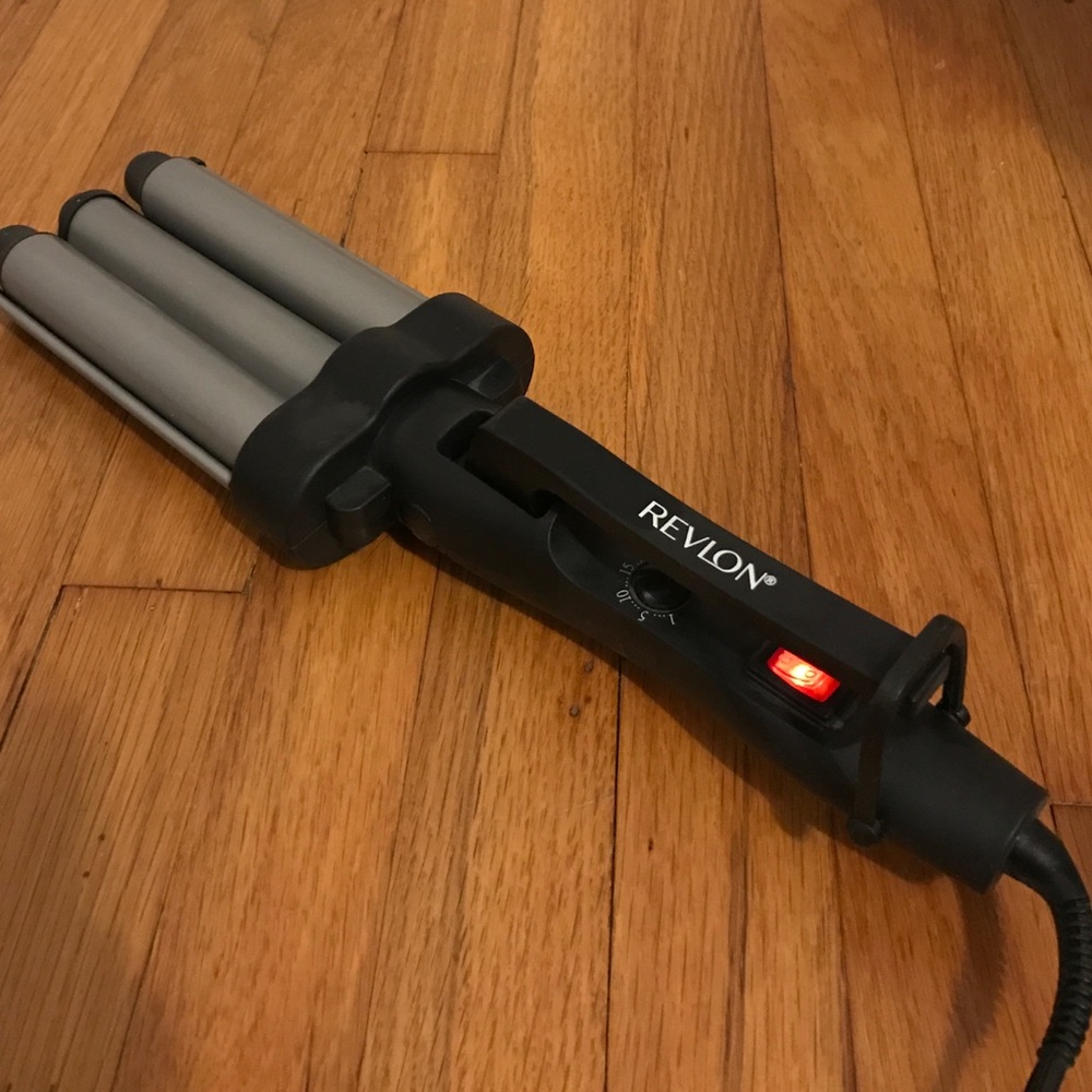 REVLON JUMBO WAVER
